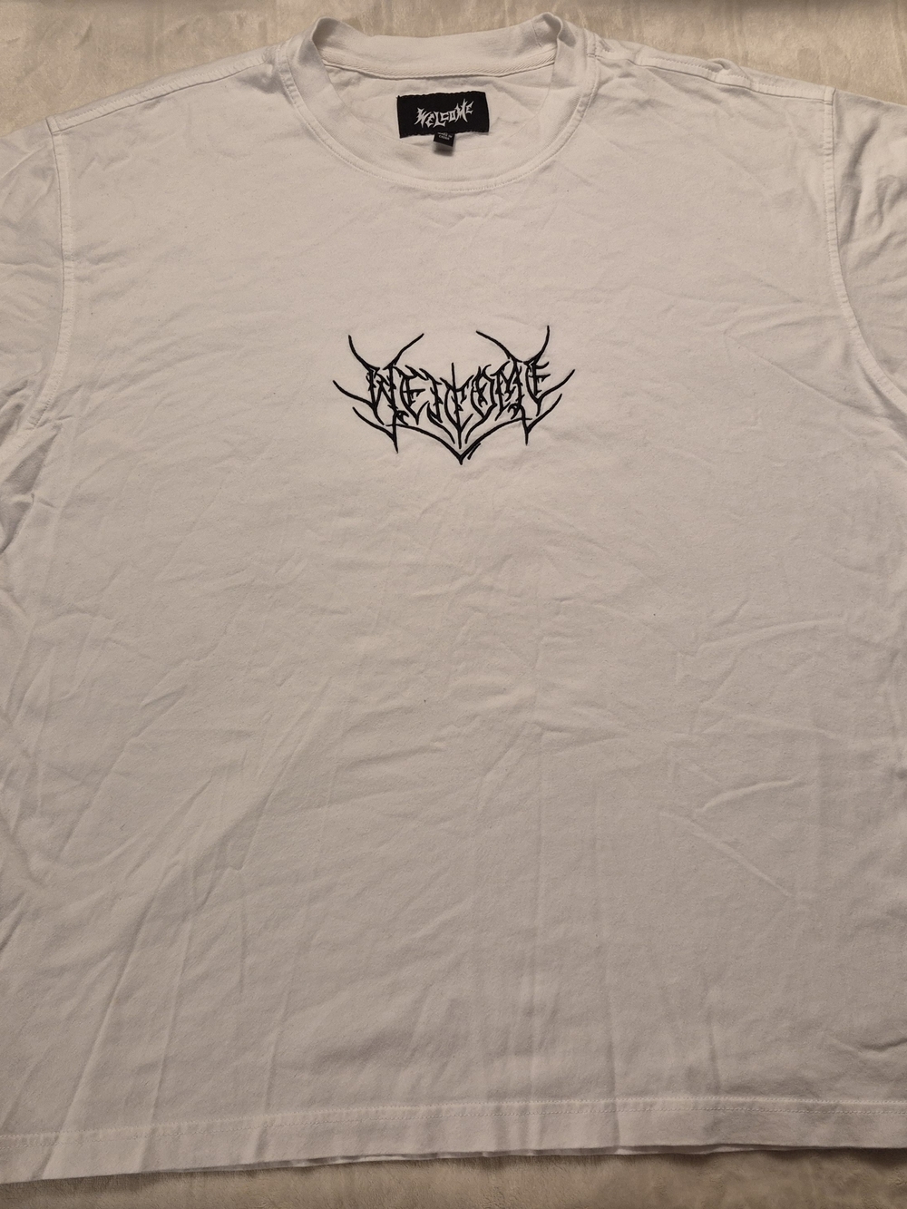 WELCOME white t-shirt with black stylized logo, size L